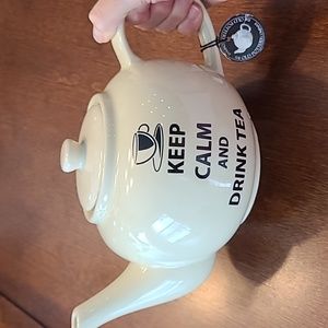 Keep Calm teapot